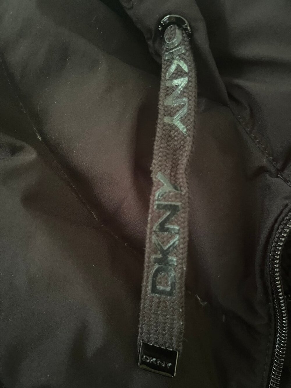 DKNY down-filled puffer coat, hooded mid-length, size L - Picture 6 of 8